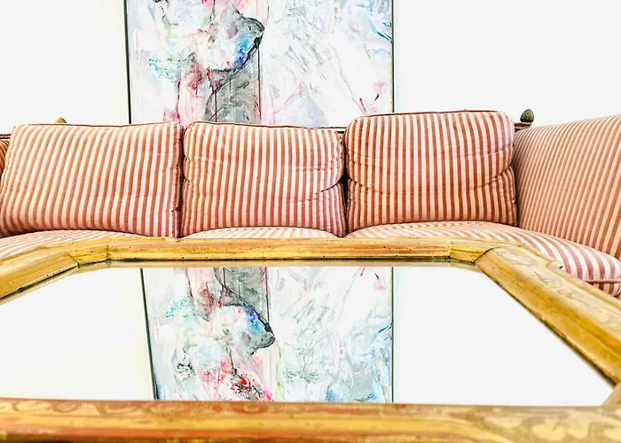 아파트 Joy Unirii 4 *