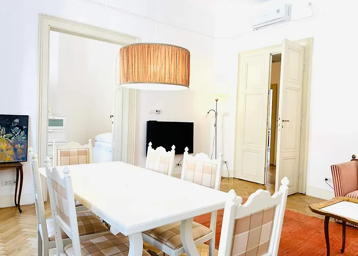 아파트 Joy Unirii 4 티미쇼아라