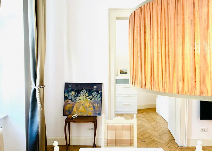 아파트 Joy Unirii 4