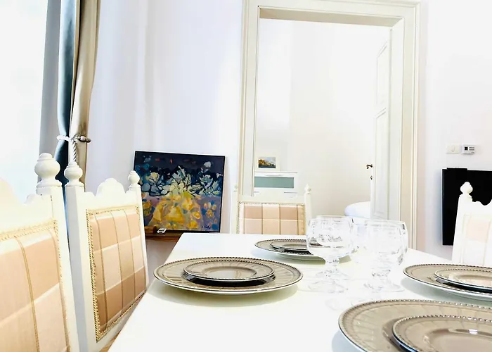 아파트 Joy Unirii 4 *