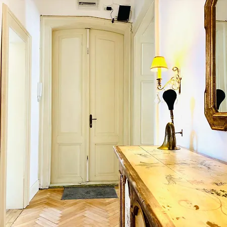 Apartamento Joy Unirii 4 *