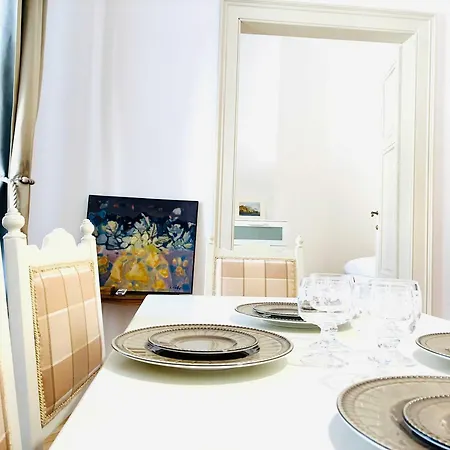 Apartamento Joy Unirii 4 *